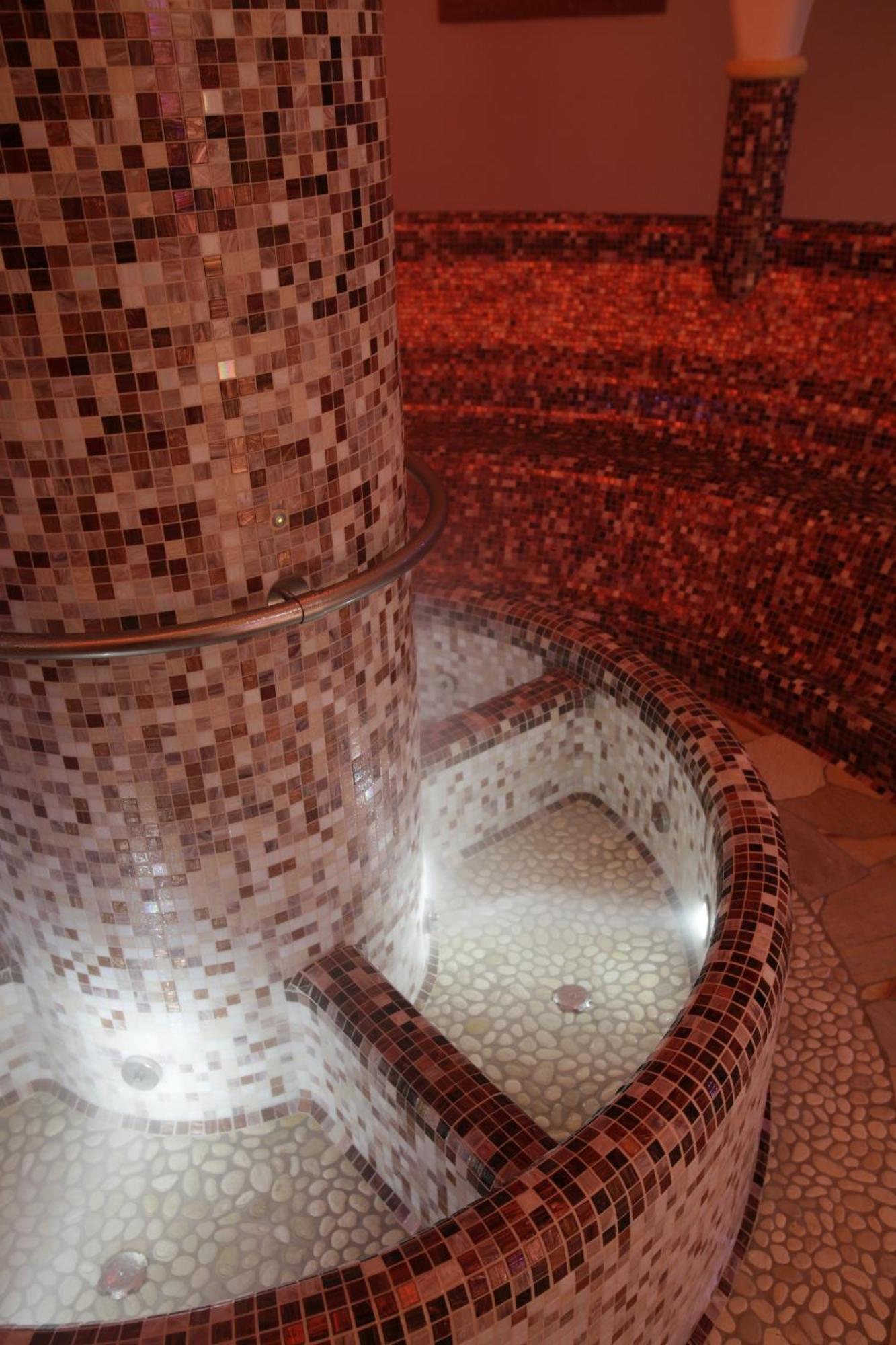 Hotel Meeting ليفينو المظهر الخارجي الصورة